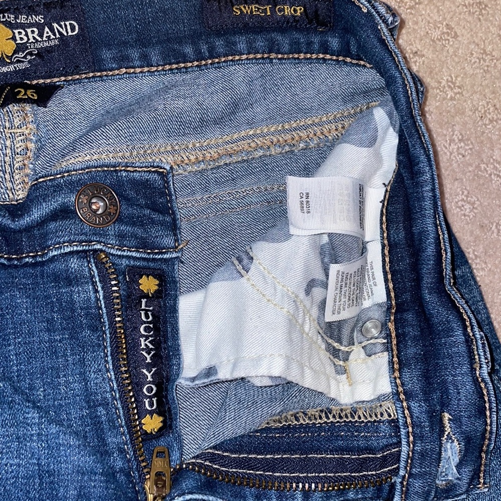 Lucky Brand, sweet crop jeans, size 2/26